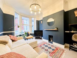 Photo 11- click for photo gallery